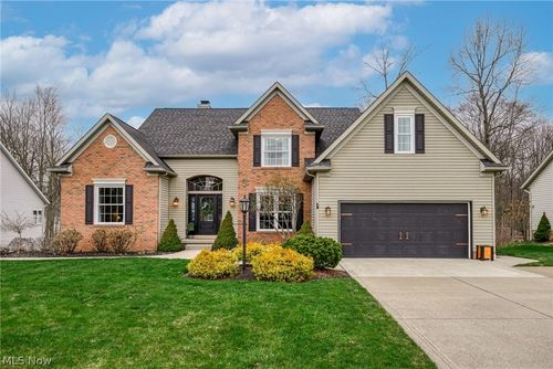 5150 Bayside Lake Blvd, Stow, OH, 44224-6042 | Card Image