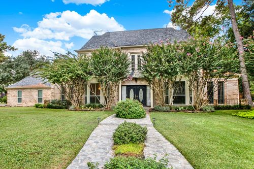 5406 Mount Royal Cir, Houston, TX, 77069-1961 | Card Image