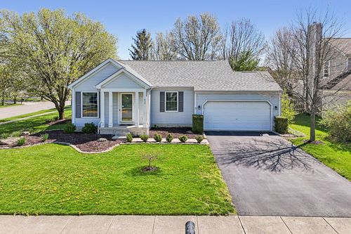 830 Parade Pl, Galloway, OH, 43119-8530 | Card Image