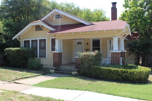 2826 Salado St, Austin, TX, 78705-3610 | Card Image