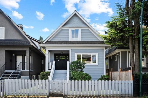 184 E 22nd Ave, Vancouver, BC, V5V1T6 | Card Image