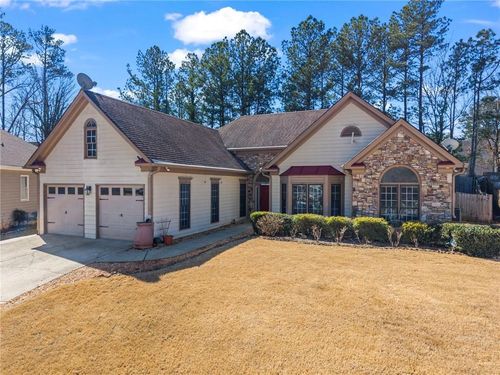 3030 Northcliff Dr, Suwanee, GA, 30024-2179 | Card Image