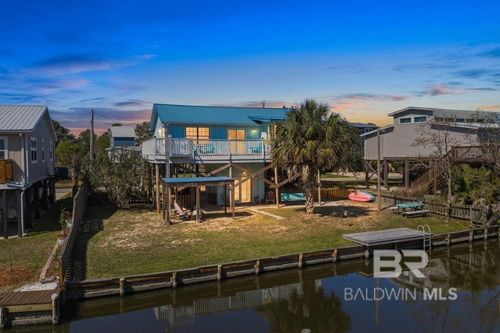 429 Creekview Ave, Gulf Shores, AL, 36542-6426 | Card Image
