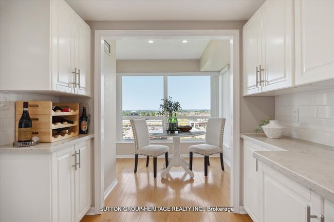 1206 - 712 Rossland Rd E, Condo with 2 bedrooms, 2 bathrooms and null parking in Whitby ON | Image 15