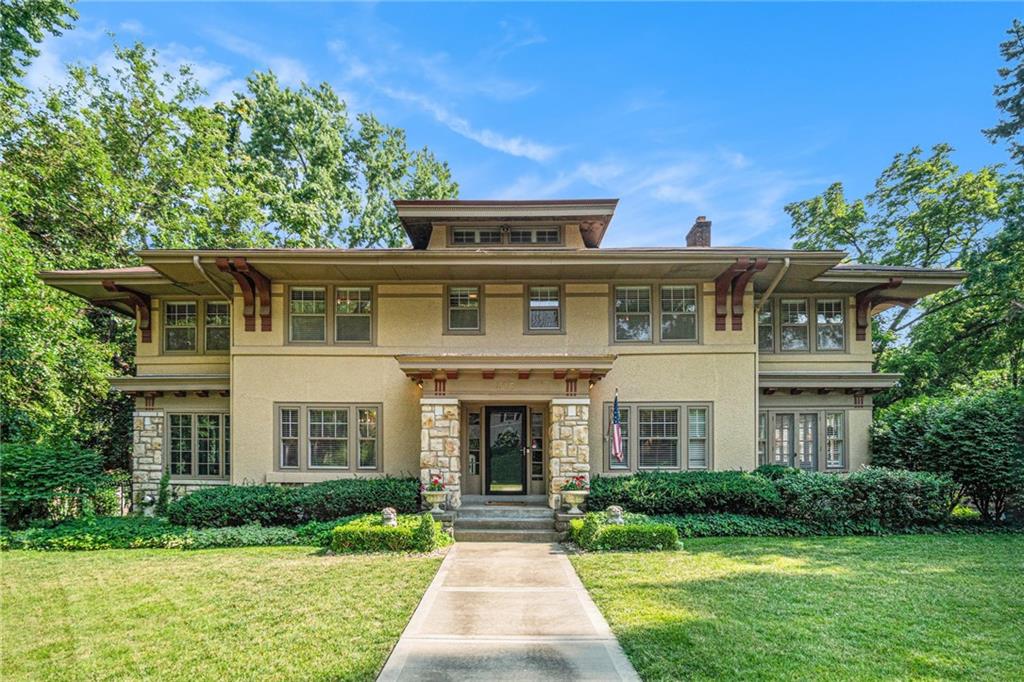 58th St, Kansas City, MO 64113