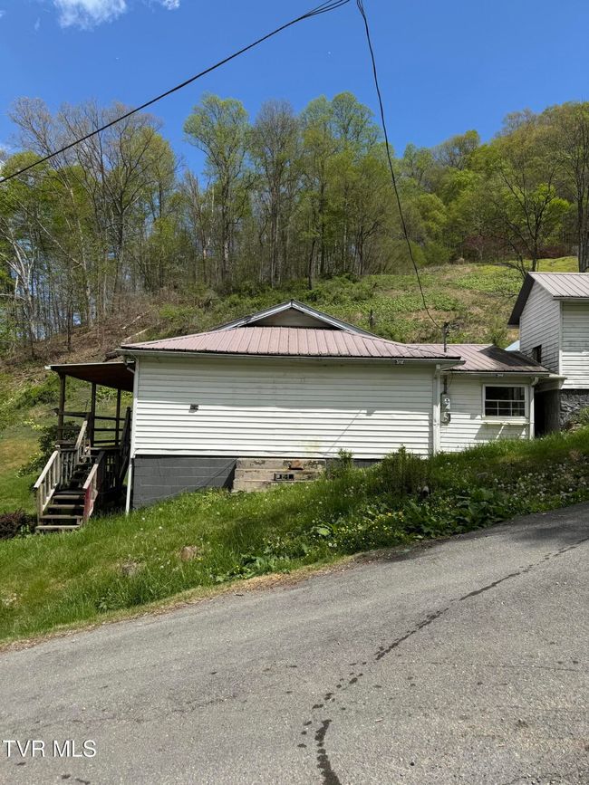 11590 Cedar Rd, House other with 3 bedrooms, 1 bathrooms and null parking in Pound VA | Image 15