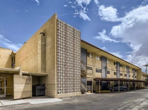 316-356 E Desert Inn Road, Las Vegas, NV, 89109 | Card Image