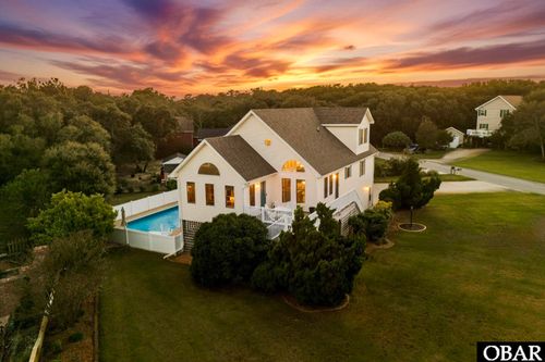 305 Oak Run, Kitty Hawk, NC, 27949-9215 | Card Image