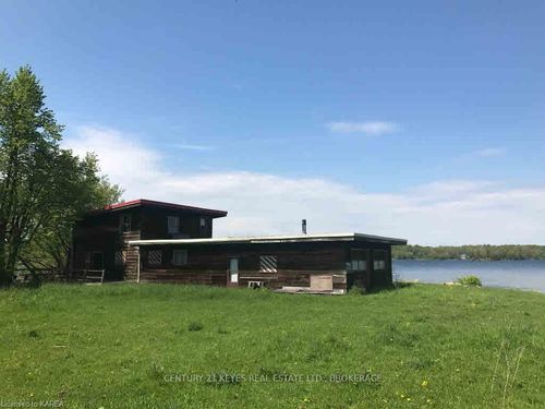 429 Fuller Rd, Frontenac Islands, ON, K0H2V6 | Card Image