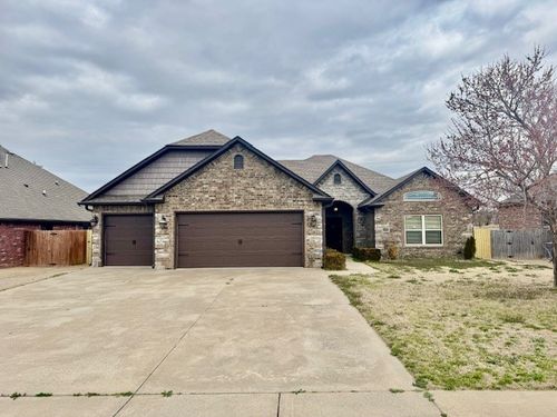 209 Pebble Beach Dr, Cave Springs, AR, 72718-9032 | Card Image