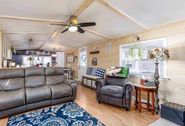 28 - 211 Bypass 28, House other with 2 bedrooms, 1 bathrooms and null parking in Derry NH | Image 8
