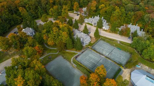 v31-151 Village Cir, Killington, VT, 05751 | Card Image
