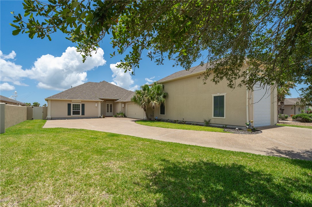 Porpoise Dr, Aransas Pass, TX 78336