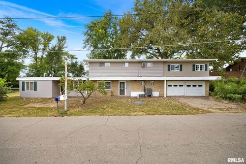 1281 Sunset Dr, East Peoria, IL, 61611-1169 | Card Image