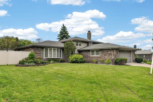 14142 Timothy Dr, Orland Park, IL, 60462-2242 | Card Image