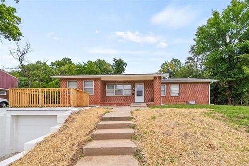 7557 Olive St, Kansas City, MO, 64132-2106 | Card Image