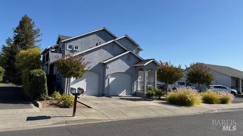 520 Studley St, Sonoma, CA, 95476-6406 | Card Image