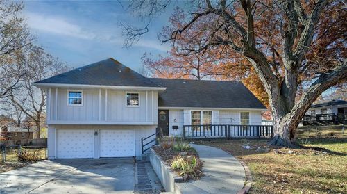 13101 E 53rd St, Kansas City, MO, 64133-3138 | Card Image