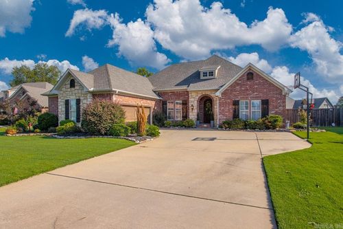 4820 Westin Park Dr, Conway, AR, 72034-7550 | Card Image