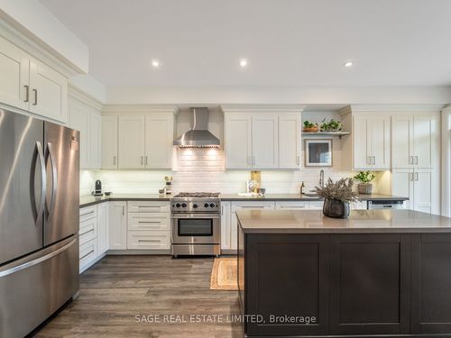 5-3071 Treadwells Dr, Mississauga, ON, L4X0A1 | Card Image