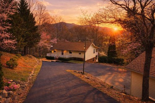 70 Jamie Ln, Blairsville, GA, 30512-2317 | Card Image