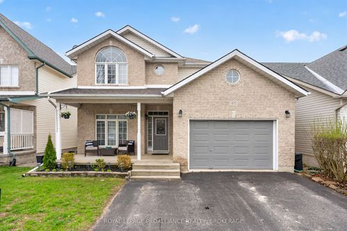 975 Bluffwood Ave, Kingston, ON, K7K7K5 | Card Image