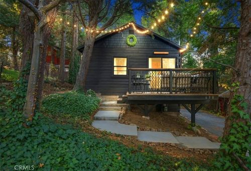 638 Rosehill Dr, Crestline, CA, 92325-9303 | Card Image