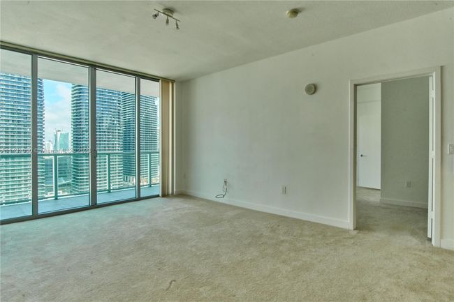 3023-N - 1111 Sw 1 St Ave, Condo with 2 bedrooms, 2 bathrooms and null parking in Miami FL | Image 6