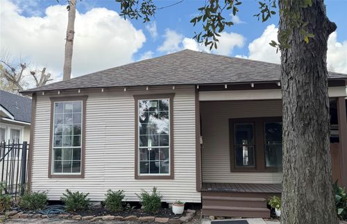 1418 Yale St, Houston, TX, 77008-4213 | Card Image