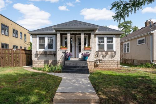 3829 28th Avenue S, Minneapolis, MN, 55406 | Card Image