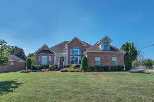 1239 Wentworth Dr, Gallatin, TN, 37066-7523 | Card Image