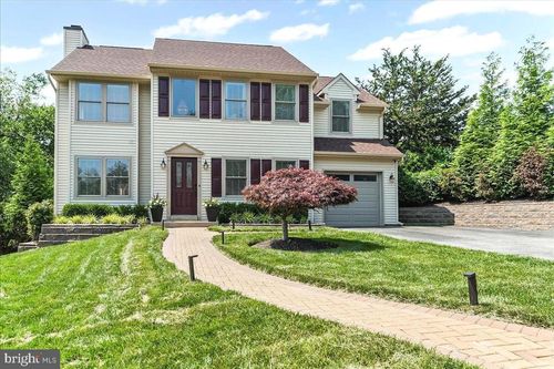 4102 Bugle Ln, UPPER CHICHESTER, PA, 19061-2639 | Card Image