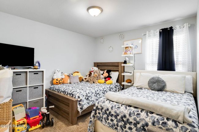 12-web-or-mls-208 Marathon-11 | Image 18