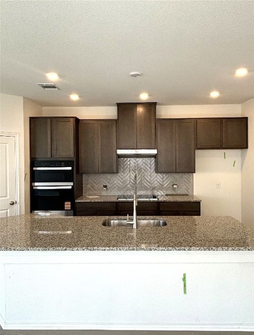 229 Coastal Way, Georgetown, TX, 78628-1940 | Card Image