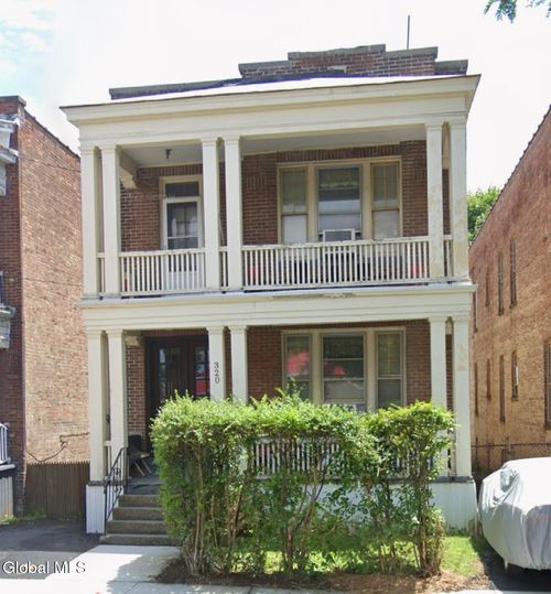 320 Quail St, Albany, NY, 12208-3210 | Card Image