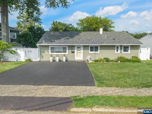 57 Meakin Ave, Rochelle Park, NJ, 07662-3510 | Card Image