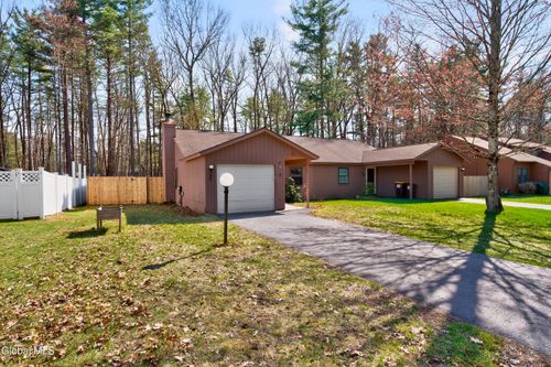 73 Pepper Bush Place, Malta, NY, 12020 | Card Image
