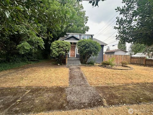 a-403 L St Se, Auburn, WA, 98002-5728 | Card Image