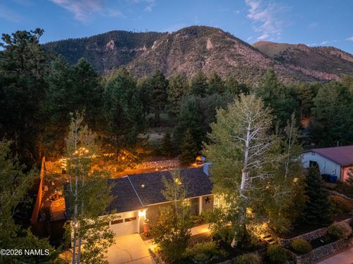 1780 E Appalachian Rd, Flagstaff, AZ, 86004-1718 | Card Image