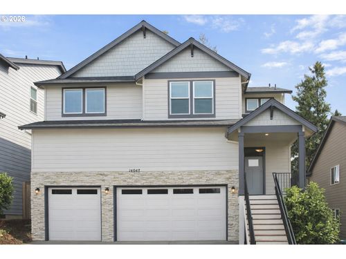 14047 Se Piper Cub Way, Milwaukie, OR, 97267-2066 | Card Image