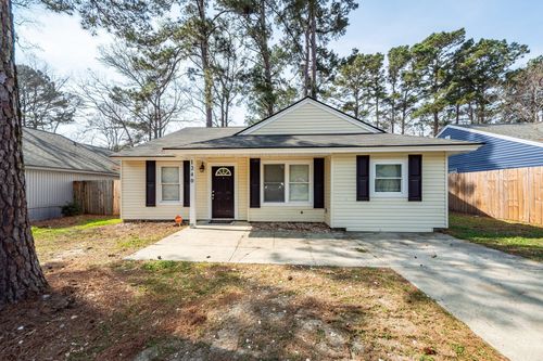 1240 Maryland Dr, Ladson, SC, 29456-4838 | Card Image