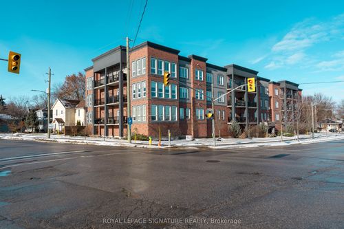 108-43 Dale Dr, Beeton, ON, L0G1A0 | Card Image