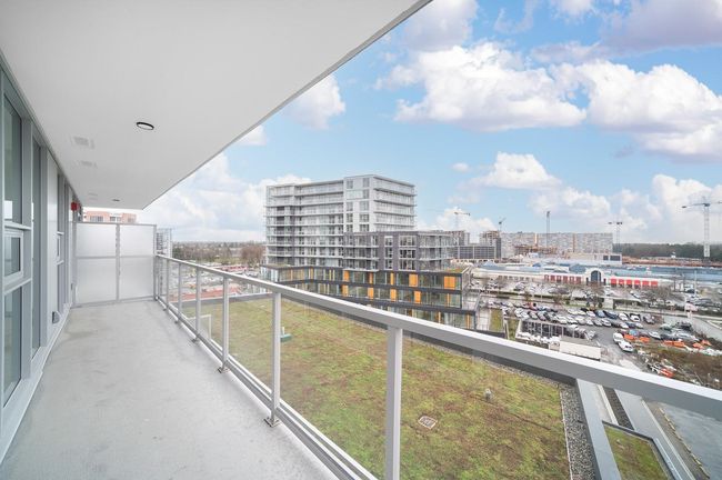 Balcony with a city view | Image 17