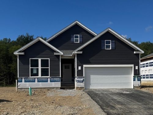 381 Gleneagles Dr, Butler, PA, 16001-1170 | Card Image