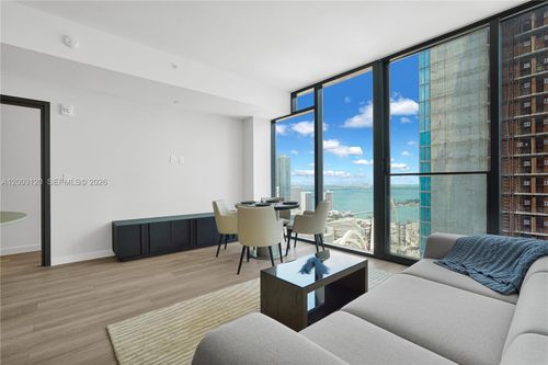 4006-20 Ne 11th St, North Miami, FL, 33132-1779 | Card Image