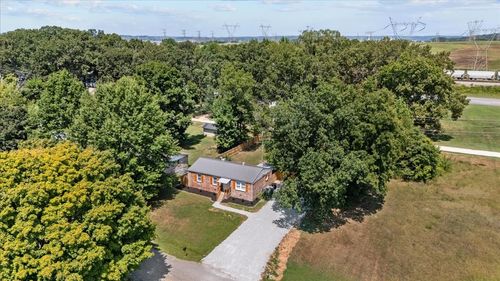 481 Carman Ave, New Johnsonville, TN, 37134-9652 | Card Image