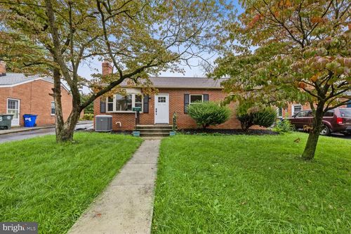 606 Biggs Ave, FREDERICK, MD, 21702-4110 | Card Image