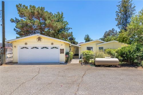 25195 Jamawag Dr, Homeland, CA, 92548-9366 | Card Image