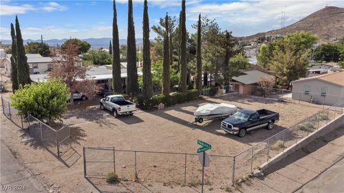 282 E Hobson Street, Searchlight, NV, 89046 | Card Image