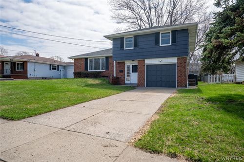 69 Laurelton Dr, West Seneca, NY, 14224-3909 | Card Image